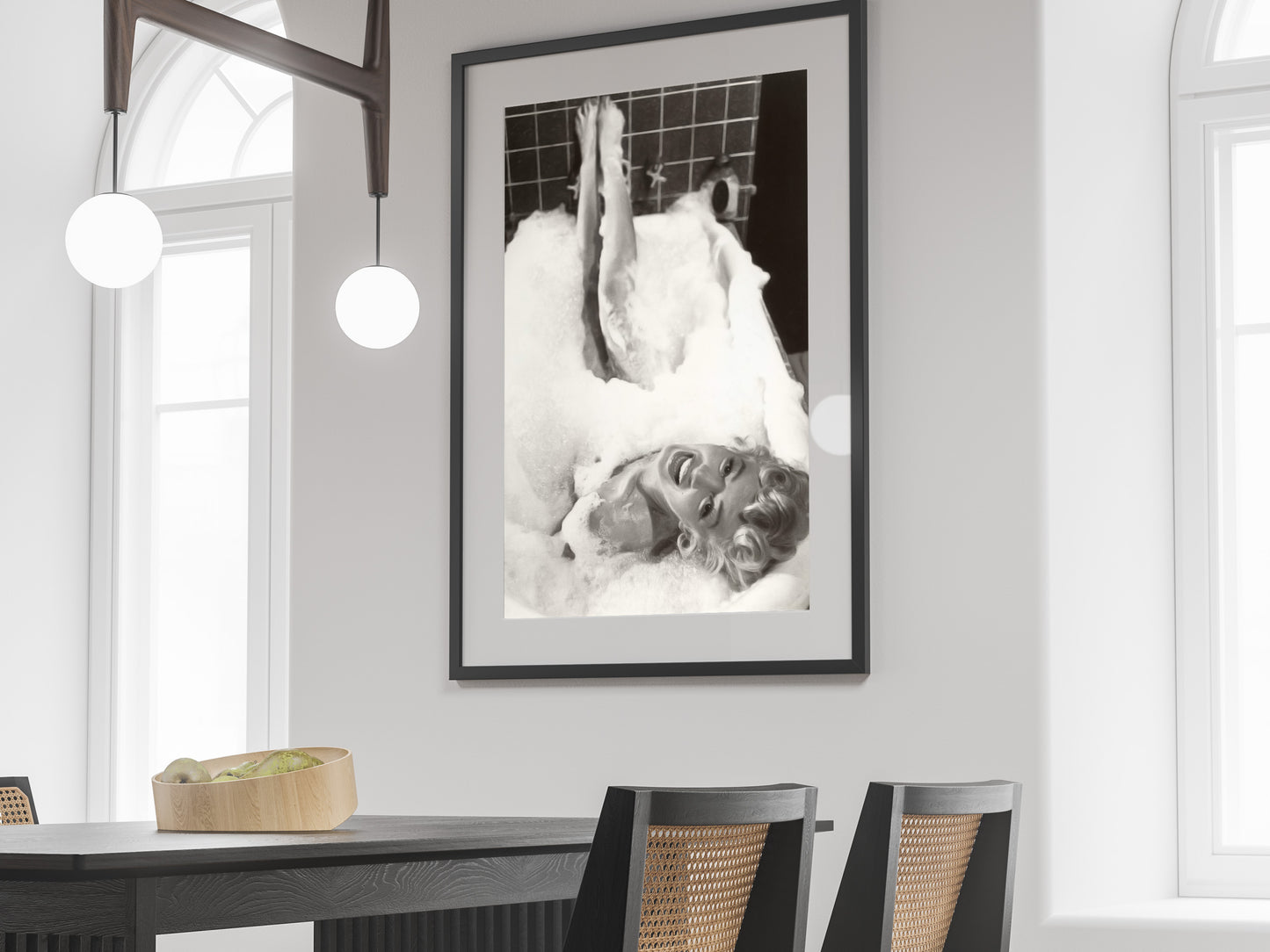Marilyn Monroe in Bathtub Print, Bathroom Poster, Black and White, Vintage Fashion Photography, Old Hollywood Decor, Hypebeast Wall Art, Digital Download
