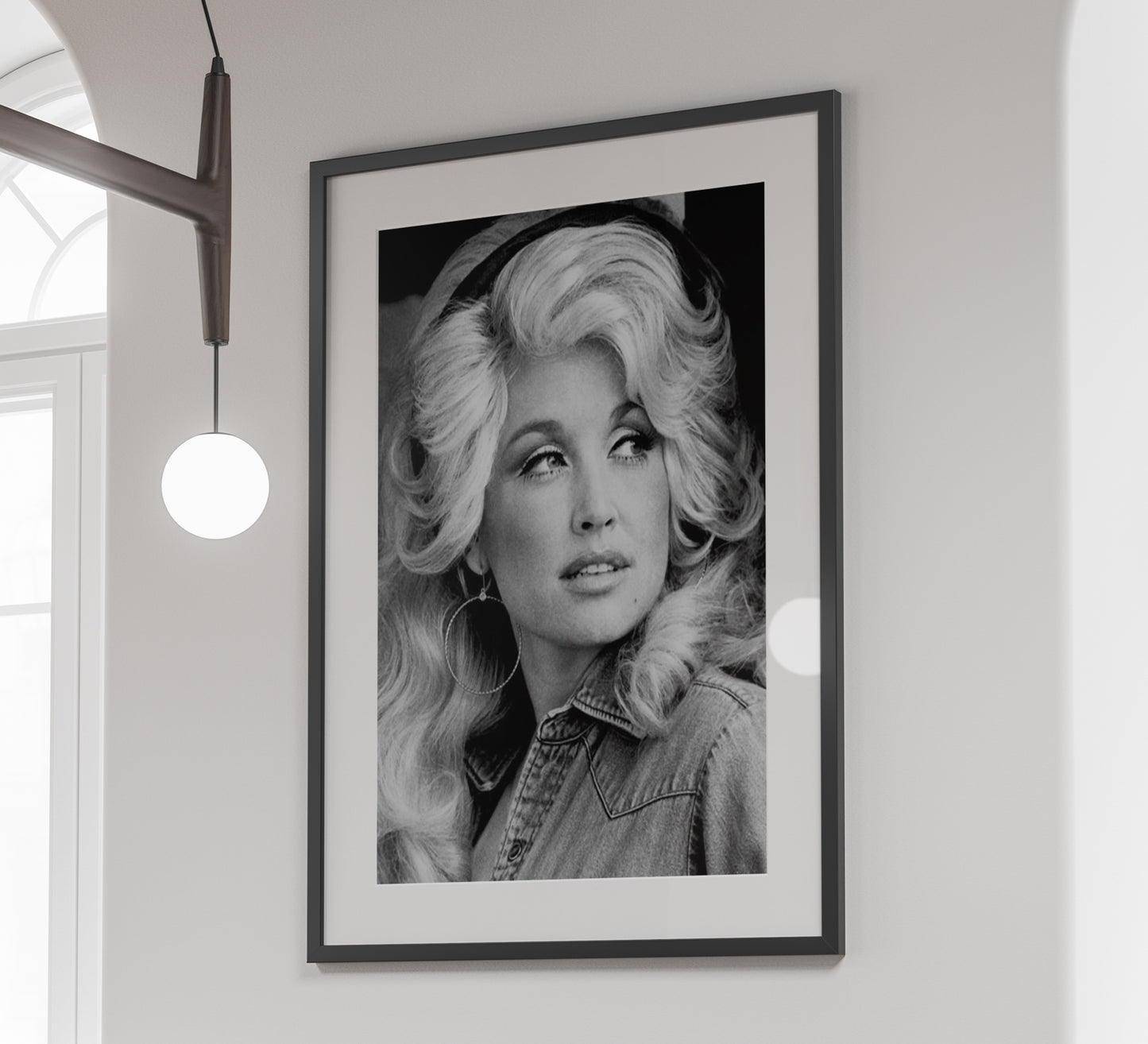Dolly Parton Poster, Black and White, Vintage Music Poster, Fashion Photography, Feminist Print, Retro Wall Art, Music Room Decor, Digital Download