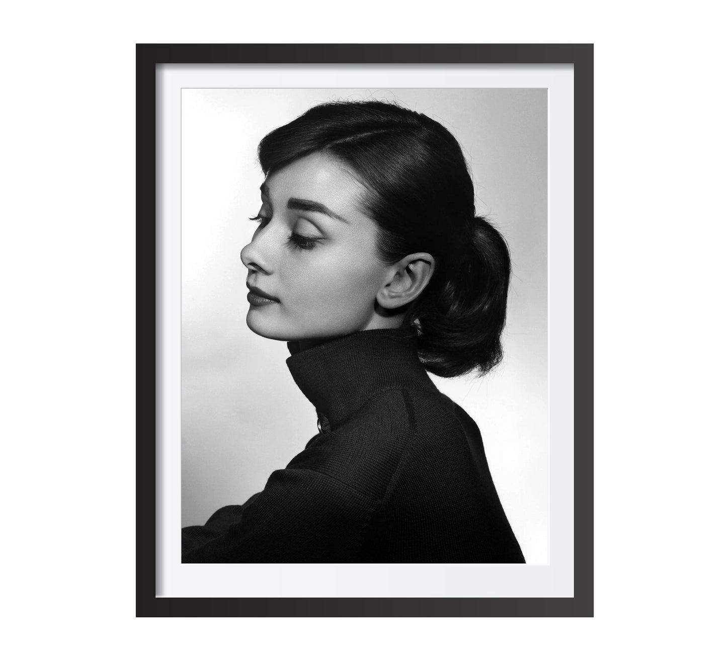 Audrey Hepburn Close-Up Poster – Vintage Hollywood Print