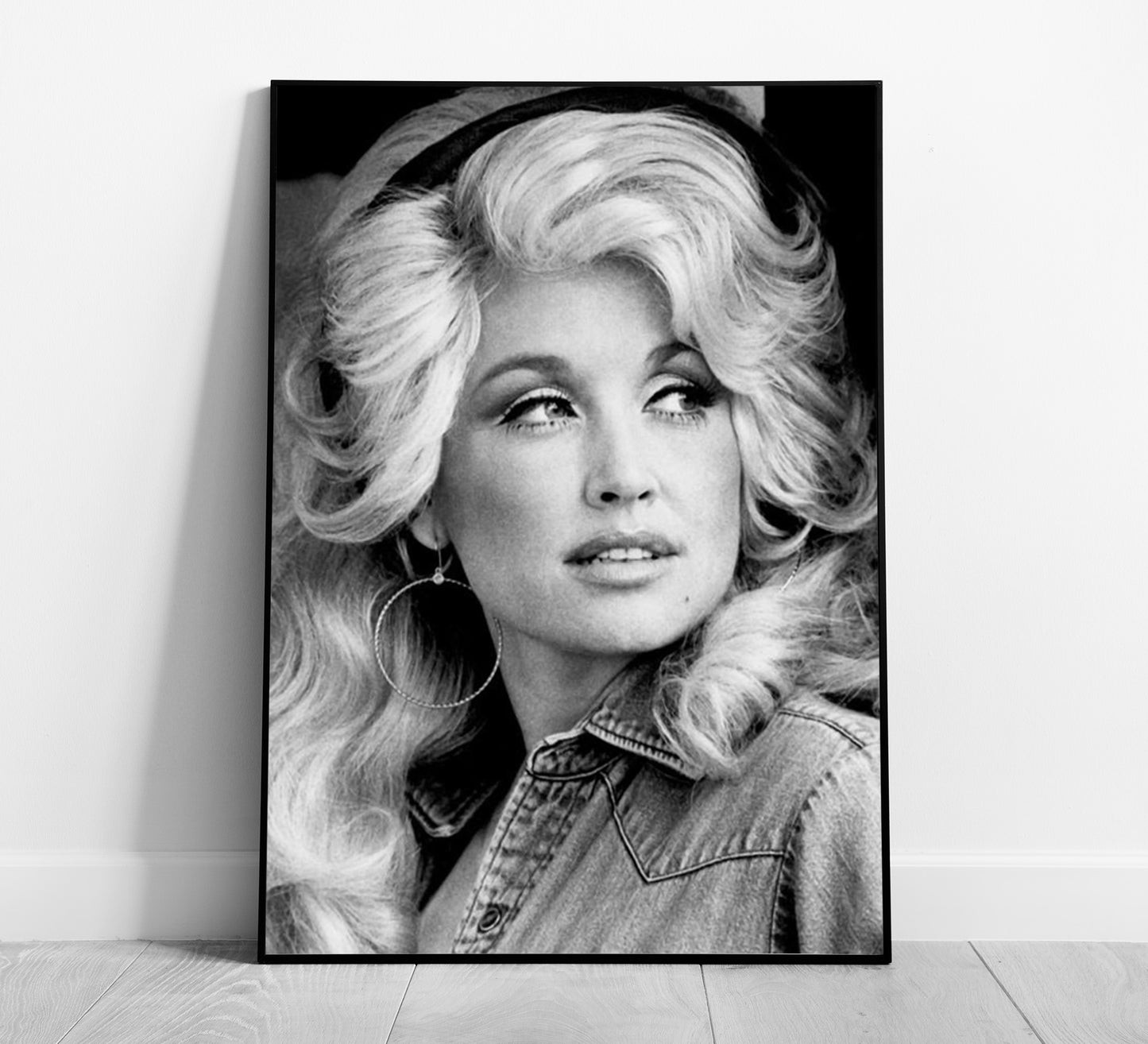 Dolly Parton Poster, Black and White, Vintage Music Poster, Fashion Photography, Feminist Print, Retro Wall Art, Music Room Decor, Digital Download
