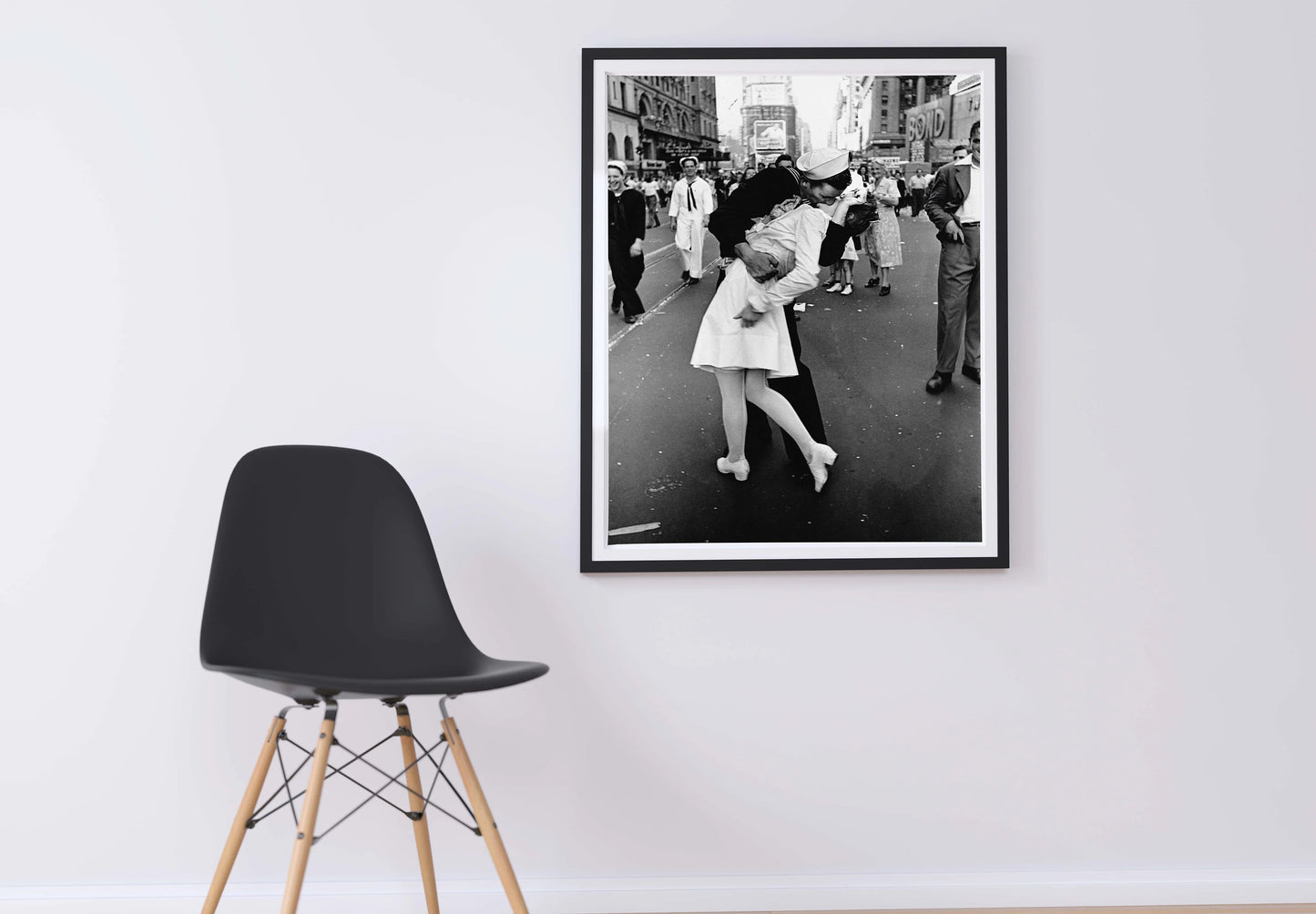 V-J Day Times Square Sailor Nurse Iconic Kiss Photography Digital Download