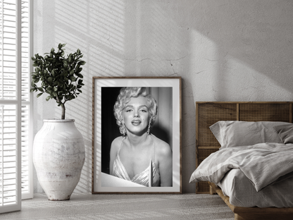 Marilyn Monroe Glamorous Vintage Hollywood Icon Portrait Digital Download