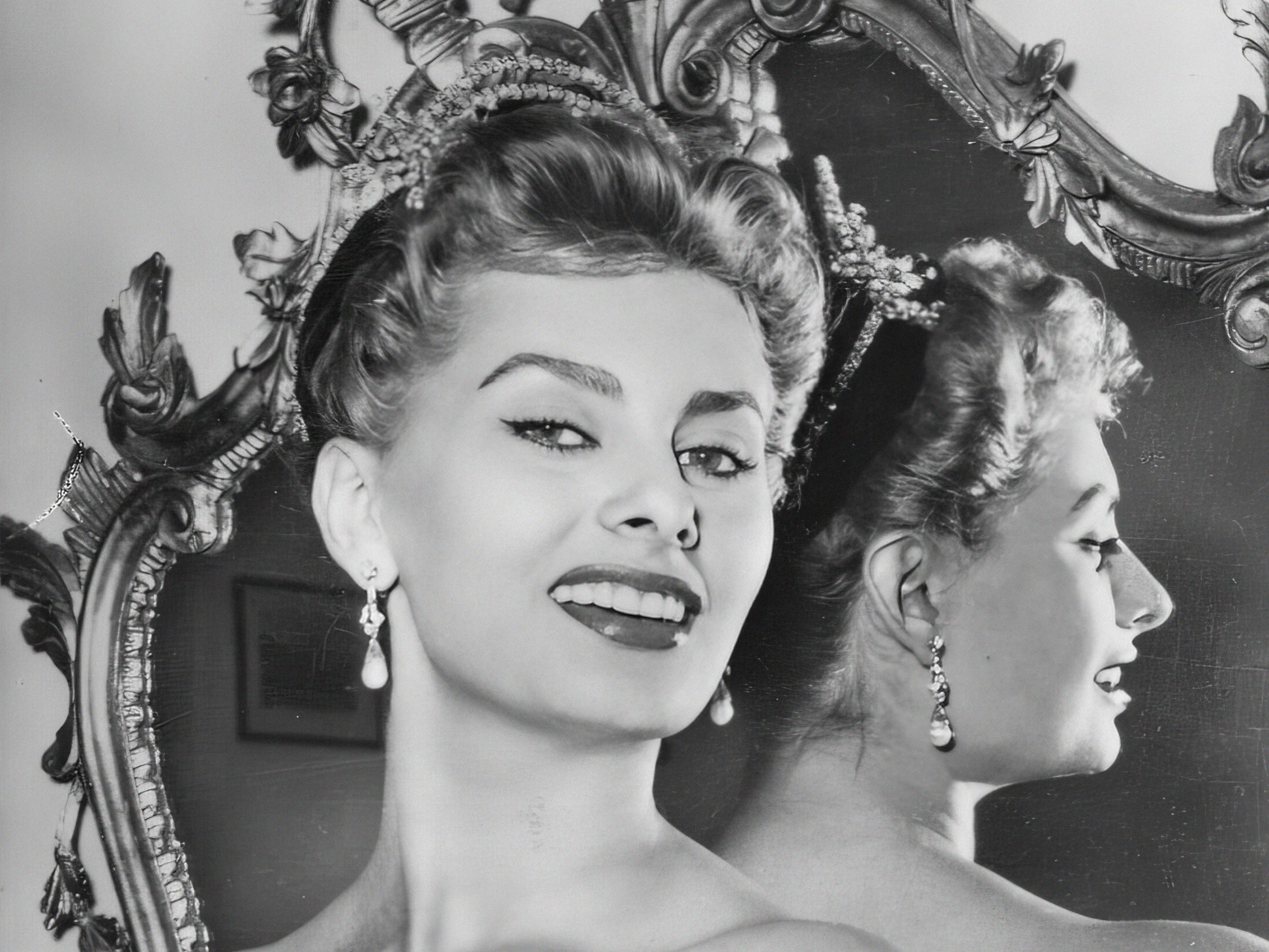 Sophia Loren Vintage Hollywood Glamour Portrait Poster Digital Download