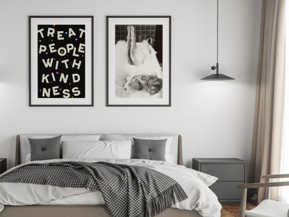 Marilyn Monroe in Bathtub Print, Bathroom Poster, Black and White, Vintage Fashion Photography, Old Hollywood Decor, Hypebeast Wall Art, Digital Download