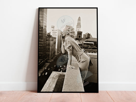 Marilyn Monroe Smoking Poster – Vintage Wall Art