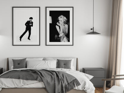 Marilyn Monroe Sitting Poster – Retro Wall Art Print