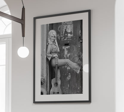 Vintage Dolly Parton Black & White Poster – Vintage Fashion Wall Art - Digital Download