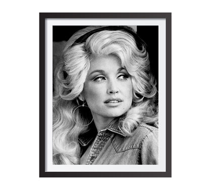 Dolly Parton Poster, Black and White, Vintage Music Poster, Fashion Photography, Feminist Print, Retro Wall Art, Music Room Decor, Digital Download