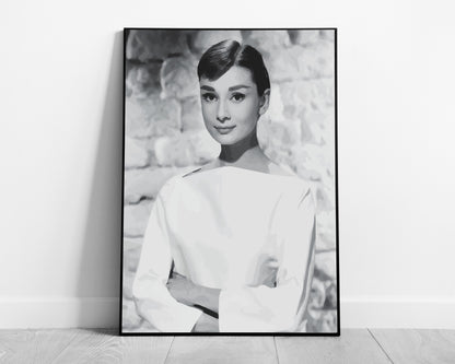 Audrey Hepburn Black and White Poster – Vintage Fashion Photography & Retro Wall Art, Old Hollywood Decor, Digital Download