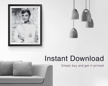 Audrey Hepburn Black and White Poster – Vintage Fashion Photography & Retro Wall Art, Old Hollywood Decor, Digital Download