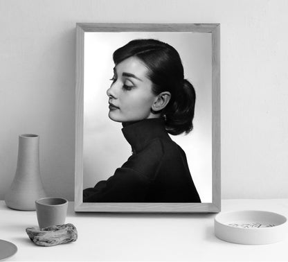 Audrey Hepburn Close-Up Poster – Vintage Hollywood Print