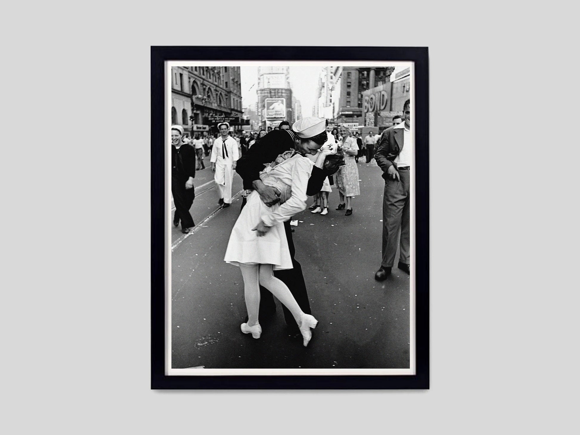 V-J Day Times Square Sailor Nurse Iconic Kiss Photography Digital Download