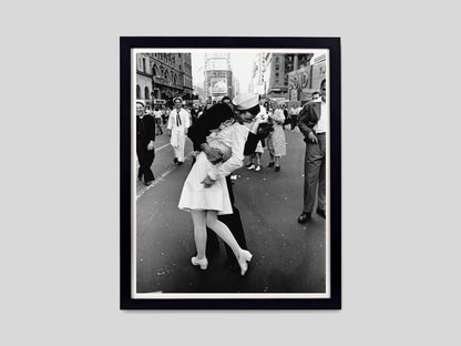 V-J Day Times Square Sailor Nurse Iconic Kiss Photography Digital Download