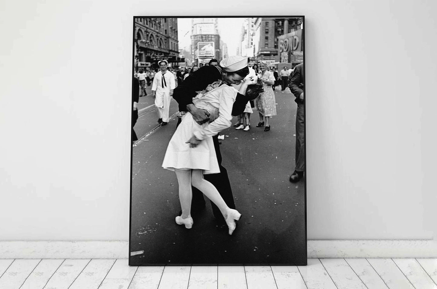 V-J Day Times Square Sailor Nurse Iconic Kiss Photography Digital Download