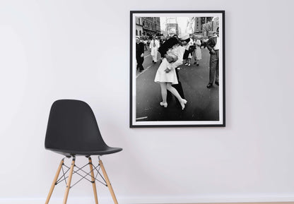 V-J Day Times Square Sailor Nurse Iconic Kiss Photography Digital Download